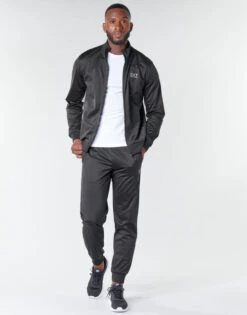 Emporio Armani EA7 Train Core Id M T-suit Tt Fz..